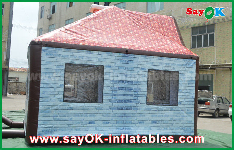 Customized 5 x 4m PVC Giant Inflatable House Bar Plub With Window / Chimney