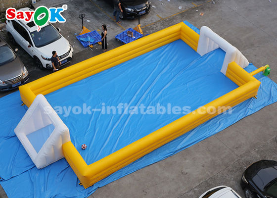 Terrain de football gonflable du football 12*6m de PVC de jeux gonflables jaunes gonflables géants de sports